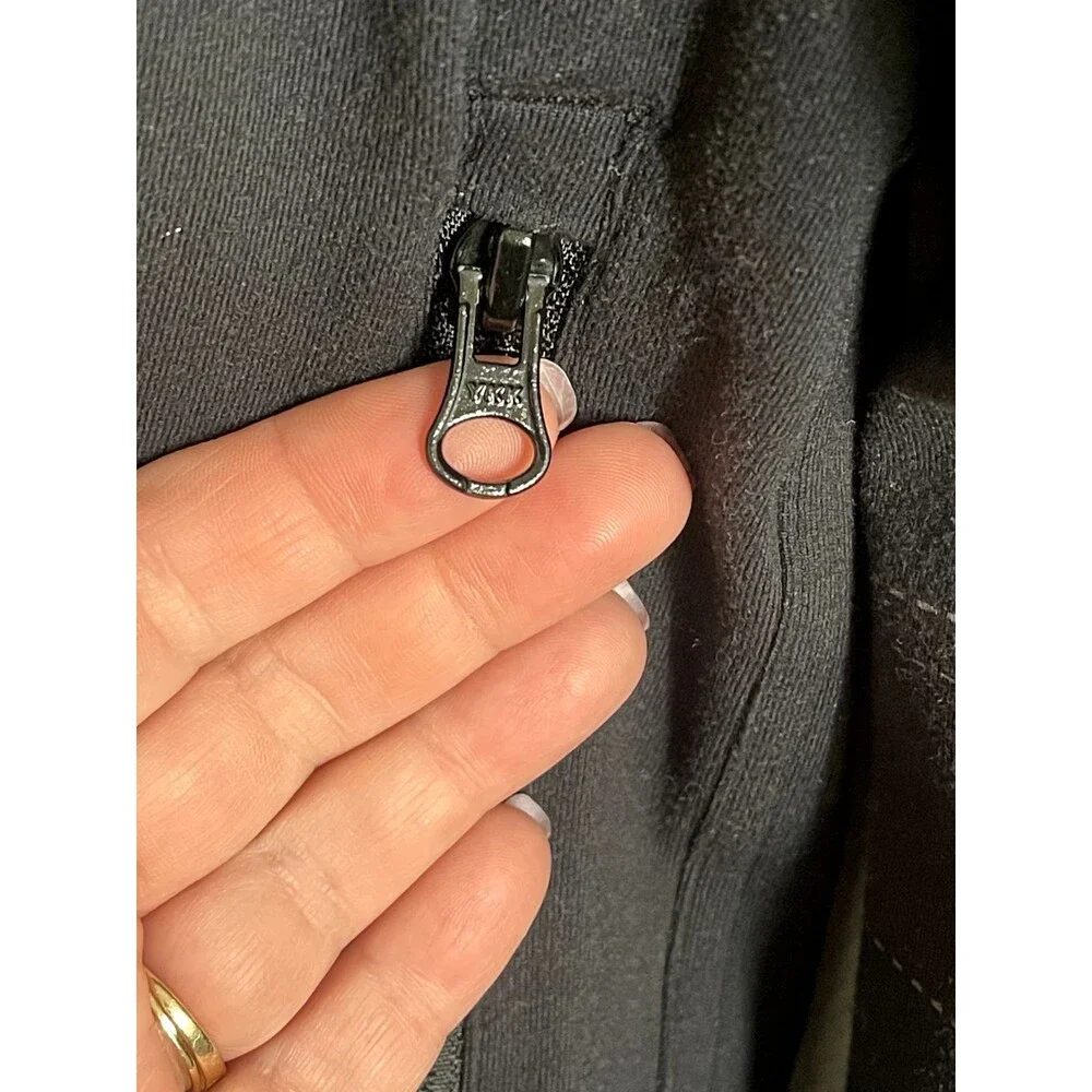 lululemon athletica item description
